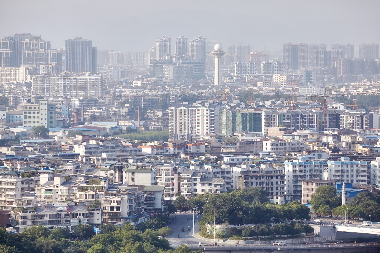 爛尾樓風波｜中央傳設房地產基金 支持選定房企 最高規模達3,000億