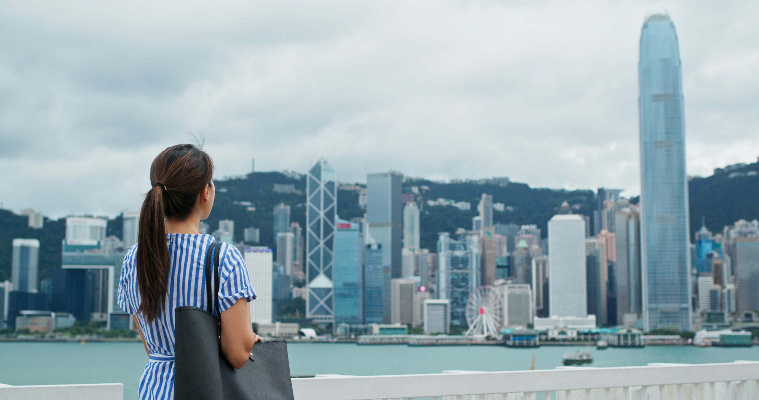 主權債務報告｜港府去年債務創新高 人均負債逾20萬 新加坡全球最高 台灣債務最低