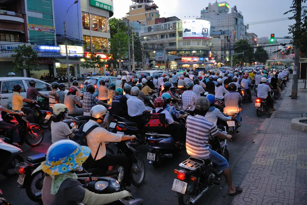 龐大市場｜越南人拒買中國電單車 「粗製濫造」成代名詞 車企擬拓電動版挽狂瀾