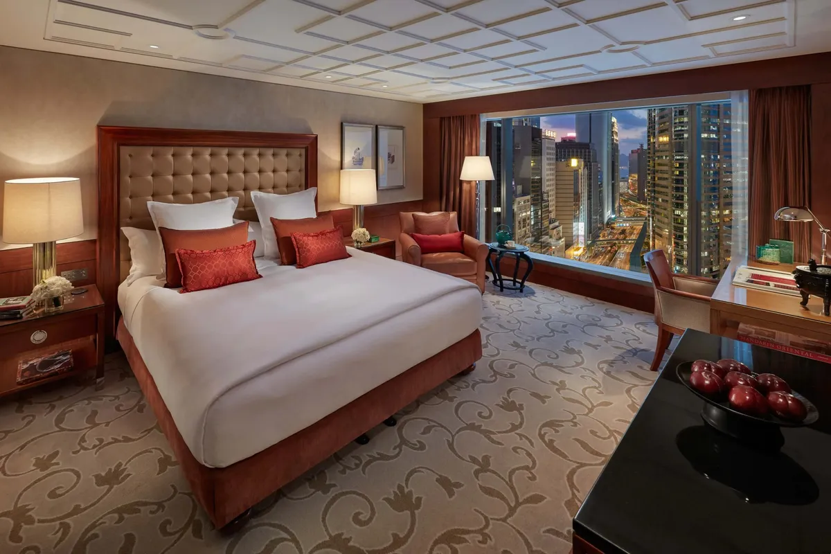 香港經濟｜政府擬提決議案  強調不影響旅客到港意願 明年恢復徵收酒店房租稅